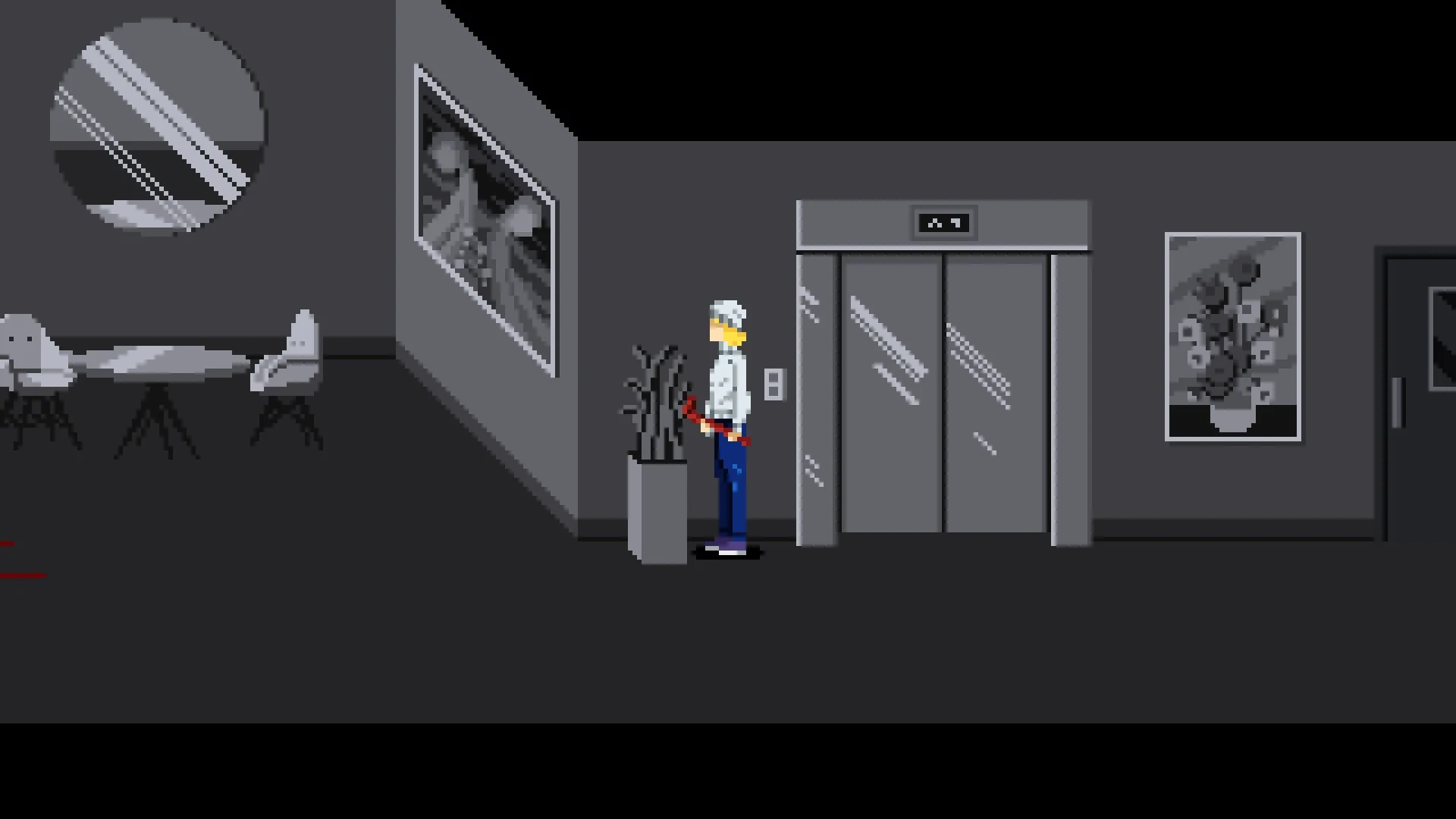 S3: examina la planta al lado del ascensor.